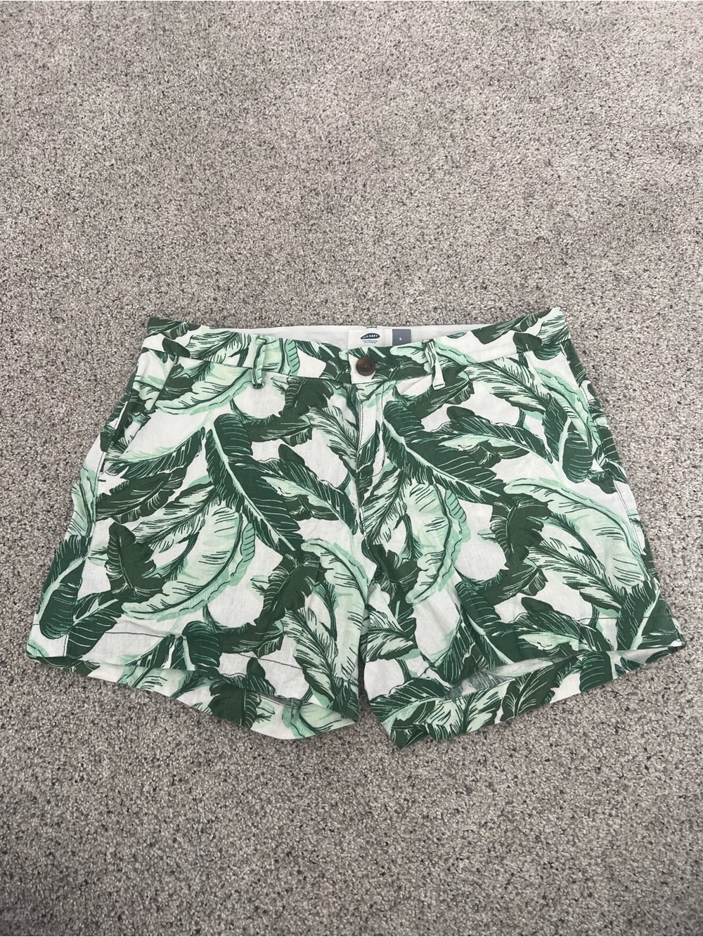 Old Navy Green Leaf Print Linen Blend Women’s Shorts